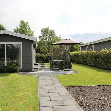 4 Persoons Met Airco Op Familiecamping De Weeltenkamp * Teuge