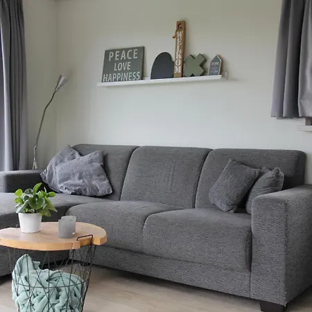 4 Persoons Met Airco Op Familiecamping De Weeltenkamp * Teuge